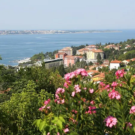 Deluxe Kahne * Portoroz